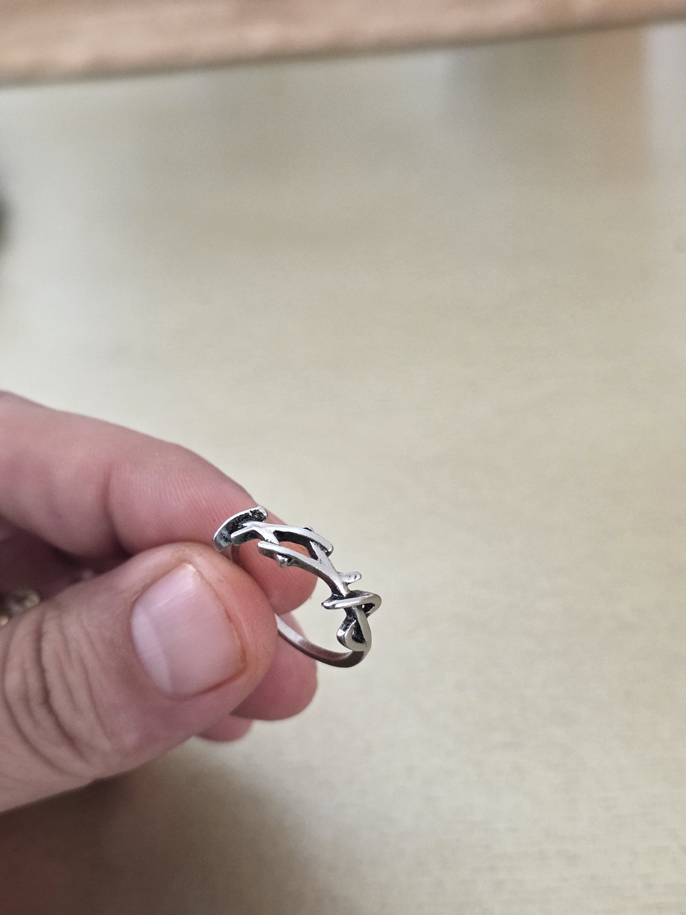 Silver Openwork Thorns Ring - Picture 2 of 5